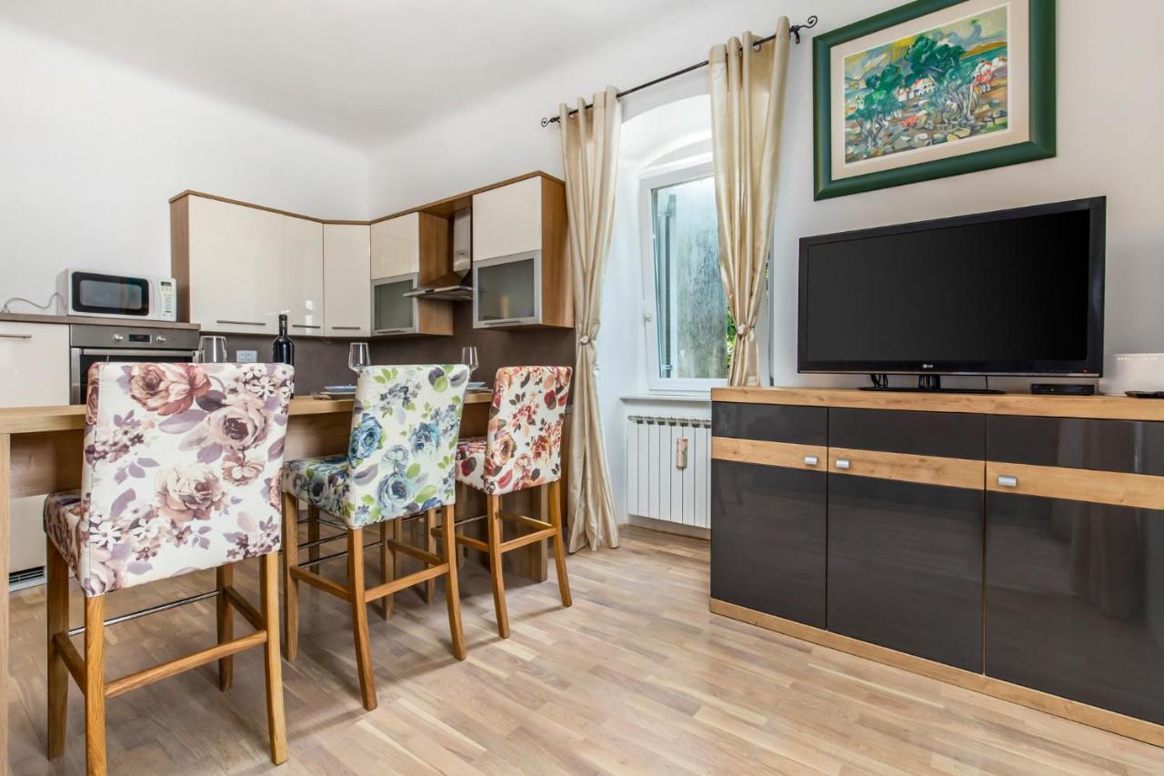 Villa Carolina Рийека Екстериор снимка